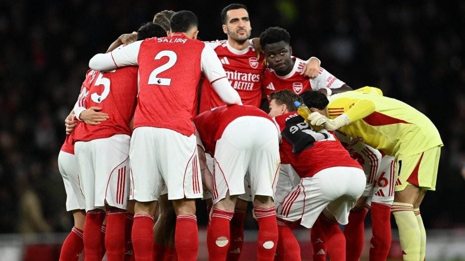 27分大胜老鹰，活塞稳居东部第一！杰伦19+11+11，连续3场砍下三双（活塞27分狂胜老鹰稳坐东部第一，杰伦19+11+11达成三连三双）