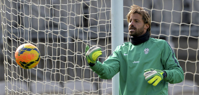 这队的进攻流畅得不像话（这支球队的进攻如行云流水）