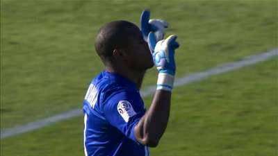 马卡：因负面争议，博阿滕在巴萨进行教练课程时遭球迷批评（马卡：争议缠身，博阿滕在巴萨教练课期间遭球迷指责）