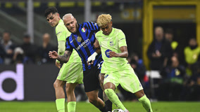 尹鸿博：伤病彻底击垮了我，自己只剩一颗狂跳却无能为力的心（尹鸿博：被伤病击溃，心仍狂跳却无力回天）