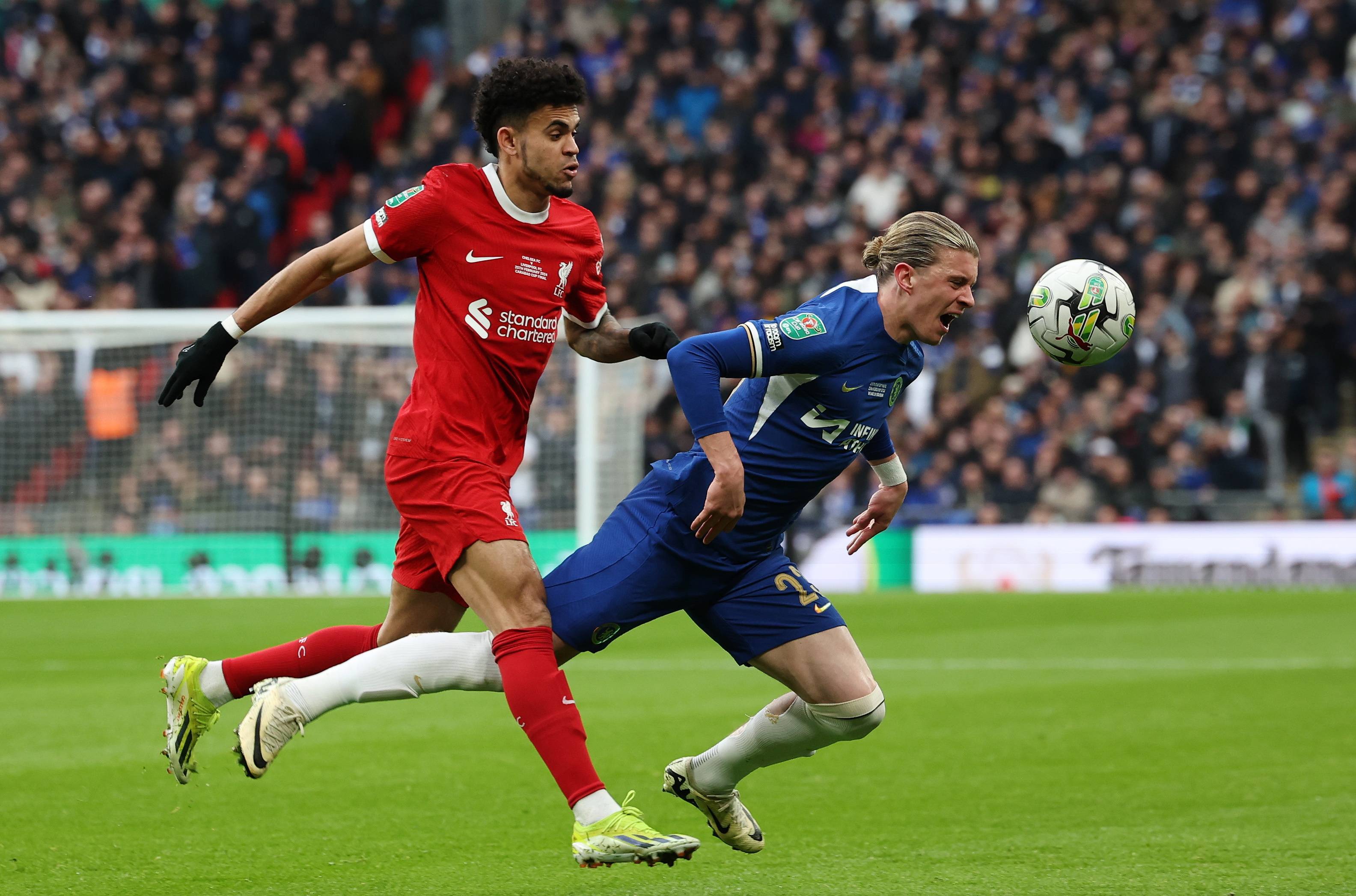 CBA：辽宁大胜山东 外援联手爆发（CBA：辽宁轻取山东，双外援合力发威）