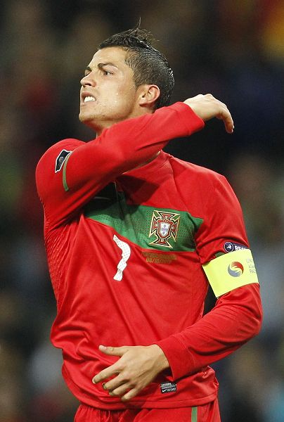 半场战报：山东2-0津门虎，卡扎伊什维利破门，泽卡建功（半场速递：山东2-0领先津门虎，卡扎伊什维利、泽卡各建一功）