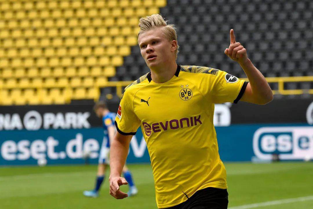 罗马诺：十多家俱乐部对梅努感兴趣；阿莫林不想看到阵容短缺（罗马诺：十余家俱乐部有意梅努；阿莫林不愿出现阵容短缺）