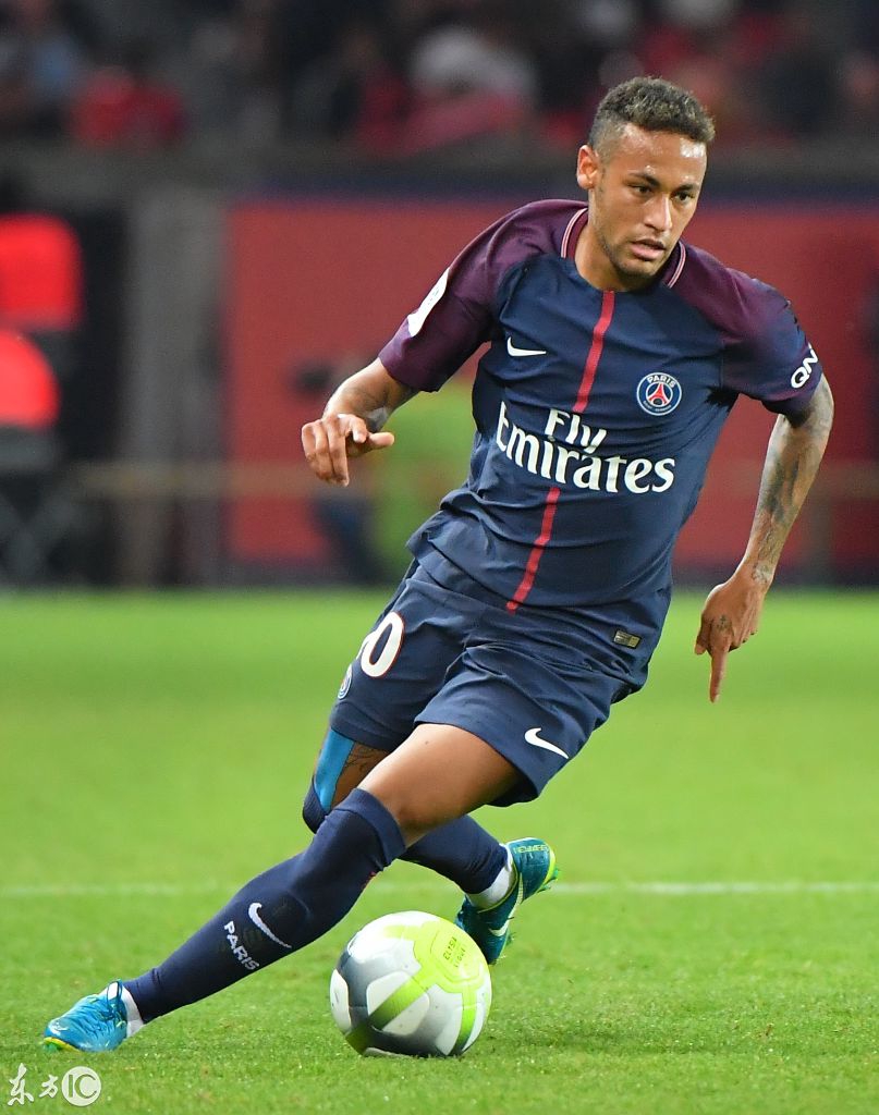 西蒙尼：我们一直在练定位球；现在不考虑前八只考虑奥维耶多（西蒙尼：定位球练不停；当下不看前八只盯奥维耶多）